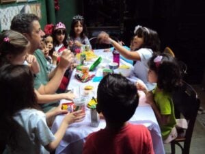 colônia de férias, fazendo arte nas férias, teatro, circo, dança, artes plasticas